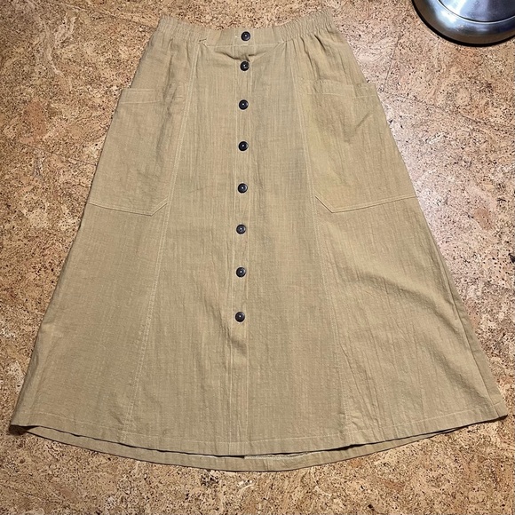 Easel Crinkle Cotton Full Button Down Skirt With Pockets NWOT Sz S - Picture 8 of 11